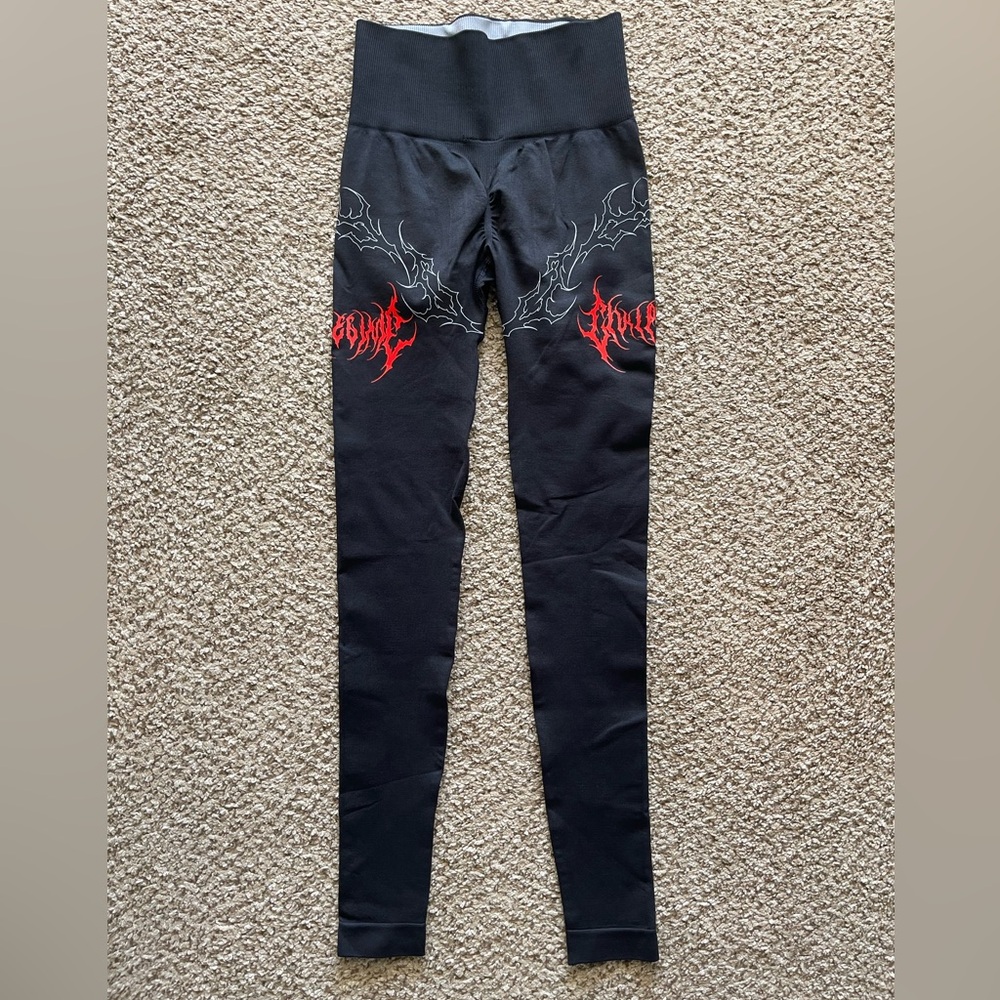 Stylish Black and Red Women's Leggings